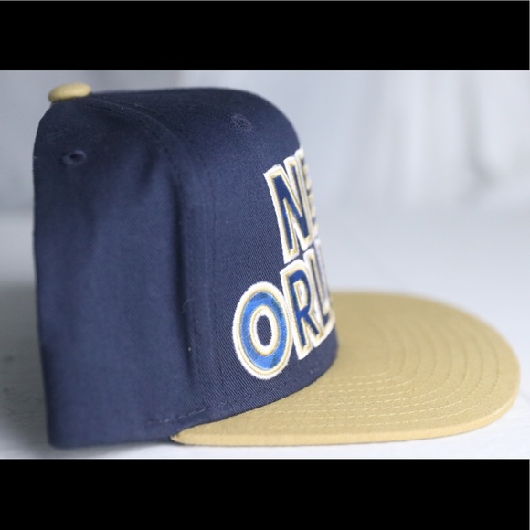 New Orleans Pelicans Adidas Adjustable Snapback - Picture 3 of 9